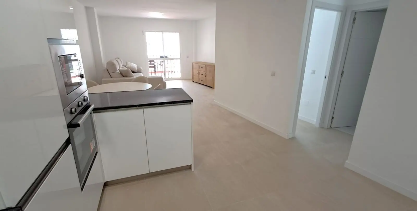 Продажа апартаментов на среднем этаже в Benalmadena Costa 8