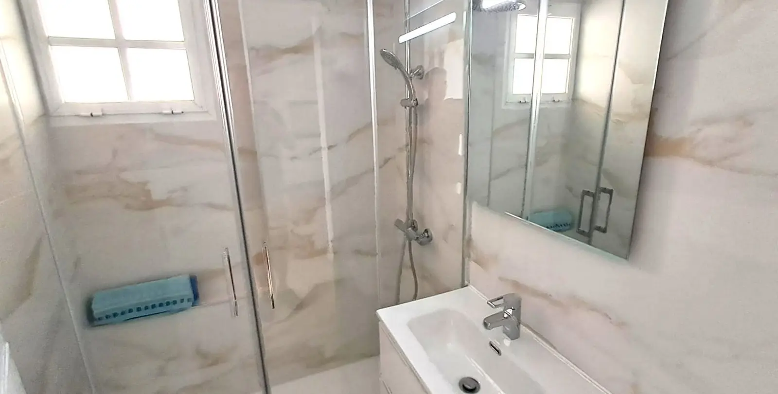 Продажа апартаментов на среднем этаже в Benalmadena Costa 16