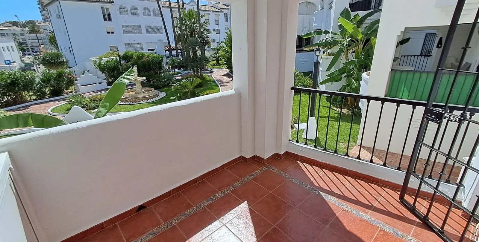 Продажа апартаментов на среднем этаже в Benalmadena Costa 18