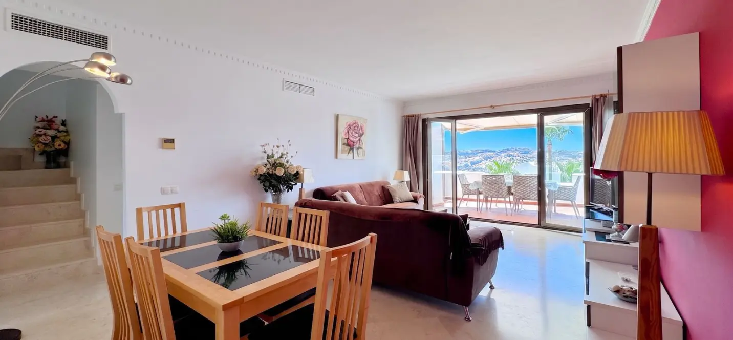 Venta de ático dúplex en Mijas Golf 2