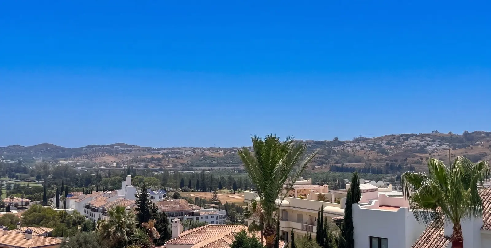 Продажа двухуровневого пентхауса в Mijas Golf 37