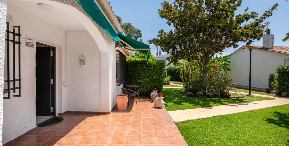 Продажа дома на две семьи в Cortijo Blanco 15