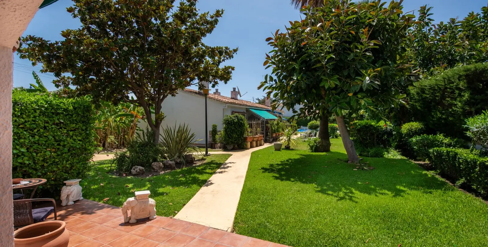 Sale of semi-detached house in Cortijo Blanco 25