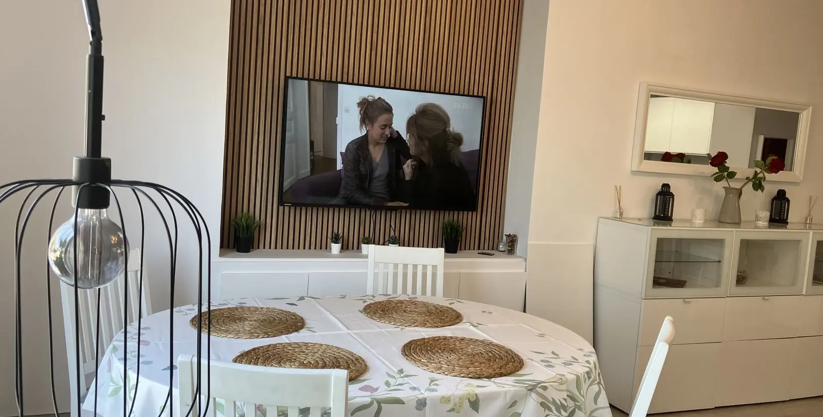 Sale of middle floor apartment in Puerto Banús 6