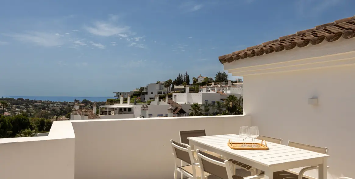 Sale of penthouse in Benahavís 19