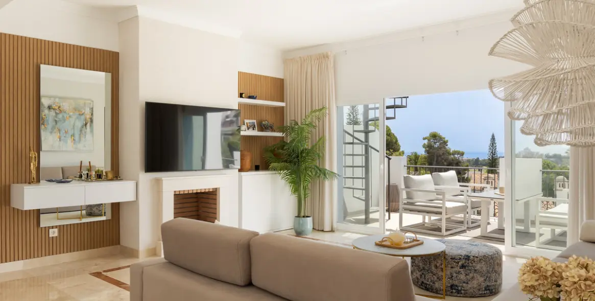 Sale of penthouse in Benahavís 25