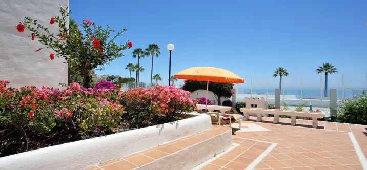 Продажа апартаментов на среднем этаже в Puerto Banús 2