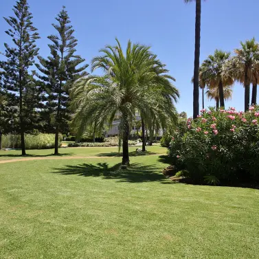 Продажа апартаментов на среднем этаже в Puerto Banús