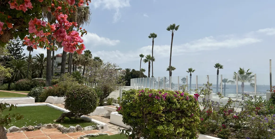 Продажа апартаментов на среднем этаже в Puerto Banús 7
