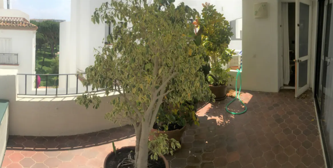 Продажа апартаментов на среднем этаже в Puerto Banús 15
