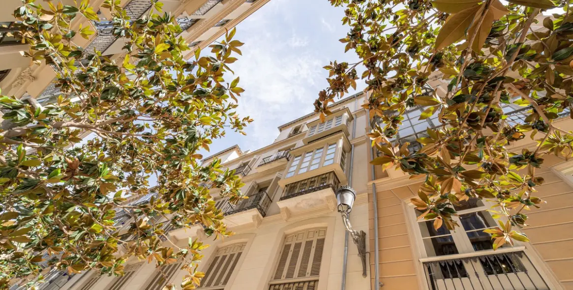 Продажа апартаментов на среднем этаже в Málaga Centro 2