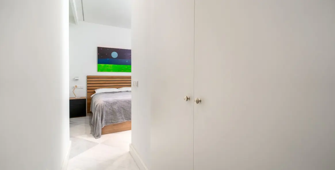 Продажа апартаментов на среднем этаже в Málaga Centro 11