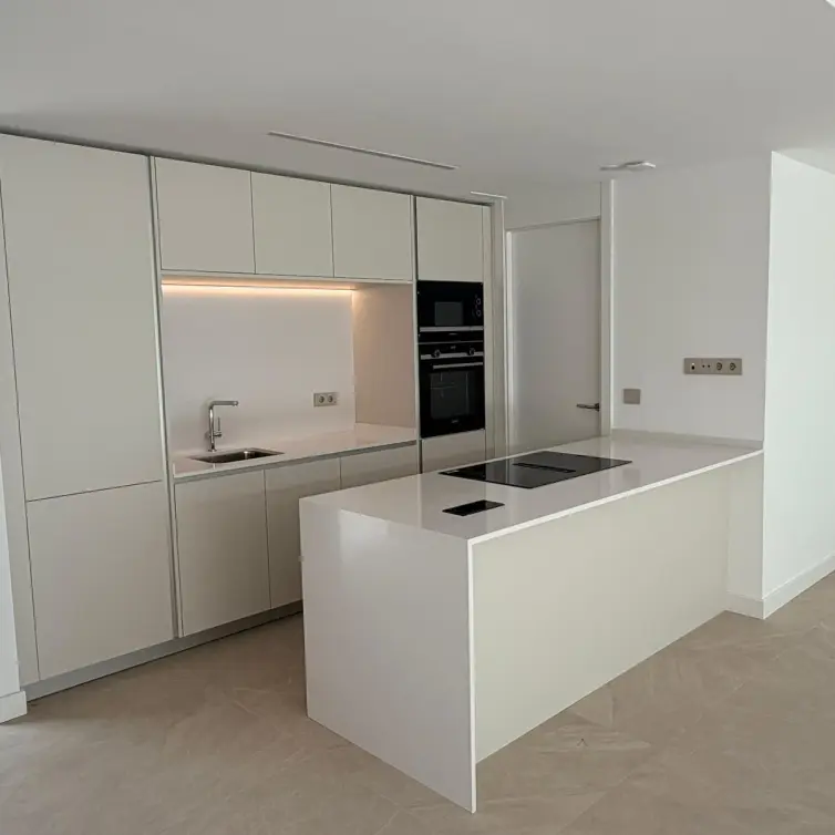 Sale of ground floor apartment in Bahía de Marbella
