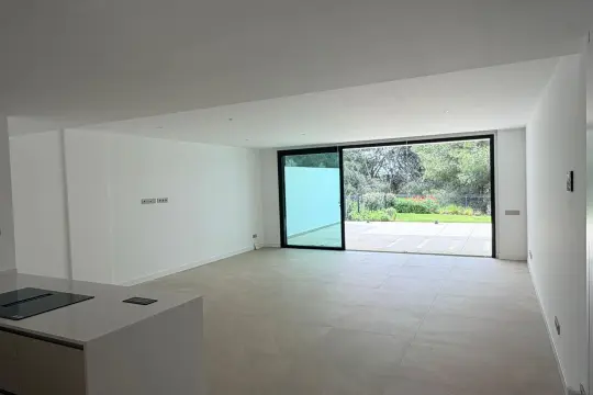 Image 5 thumb