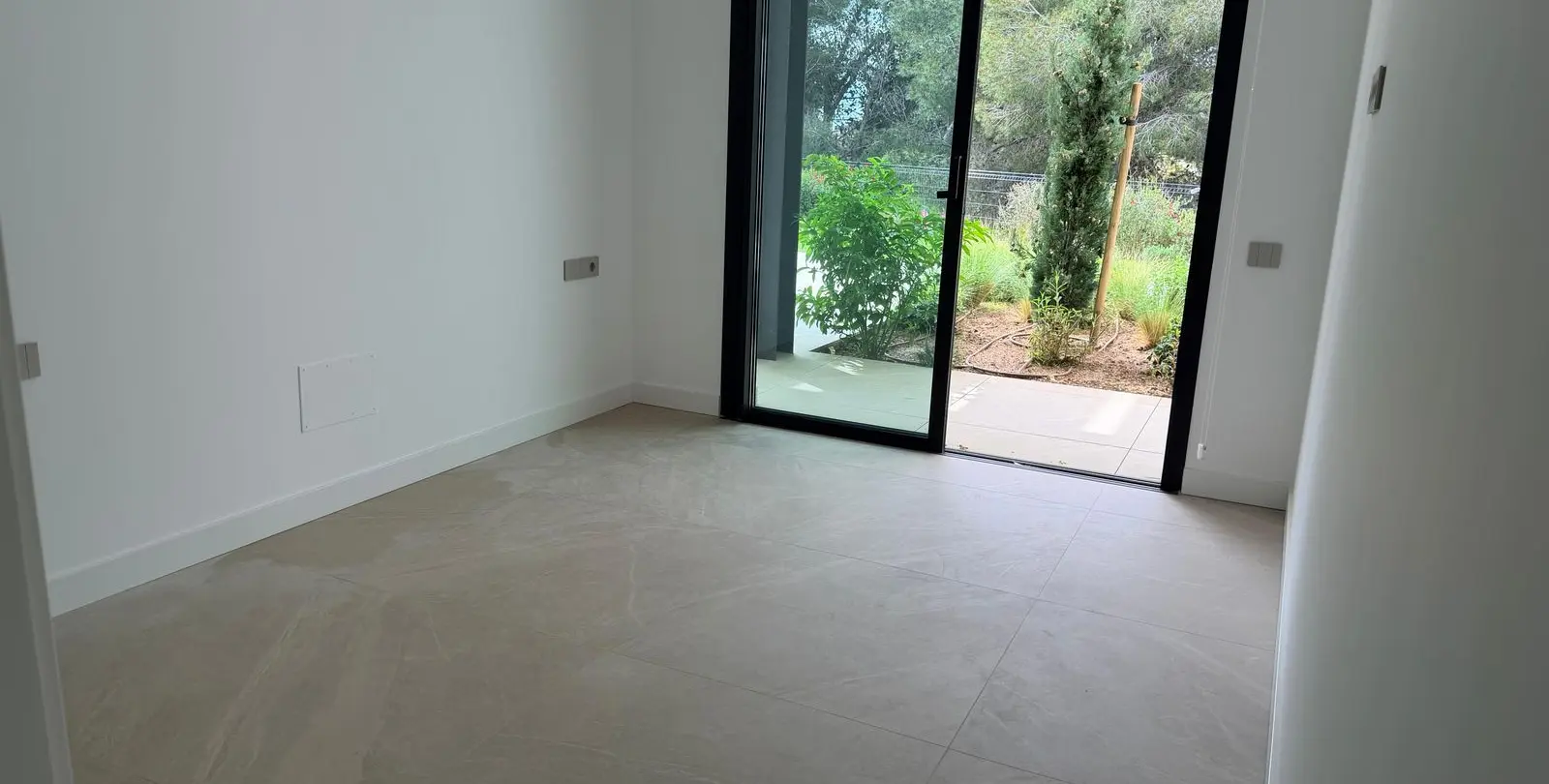Продажа апартаментов на первом этаже в Bahía de Marbella 22