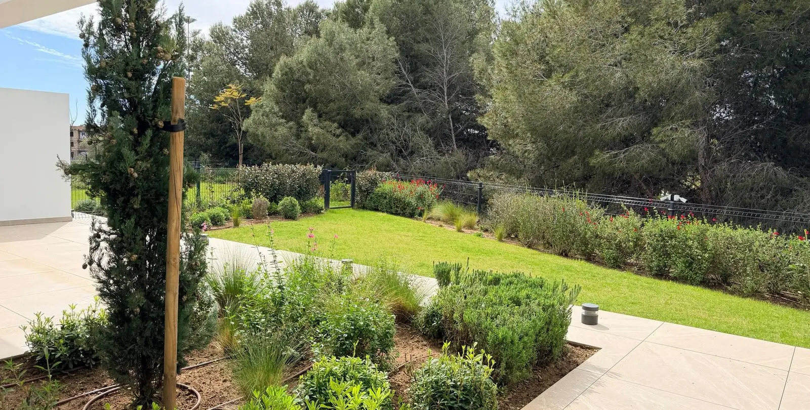 Продажа апартаментов на первом этаже в Bahía de Marbella 29