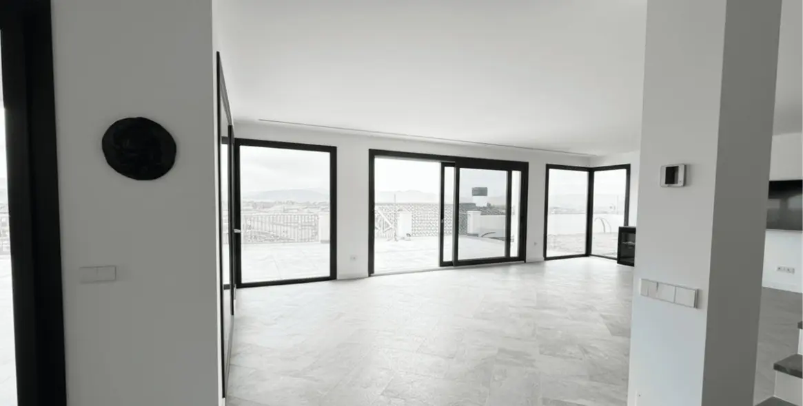 Venta de villa independiente en Coín 6