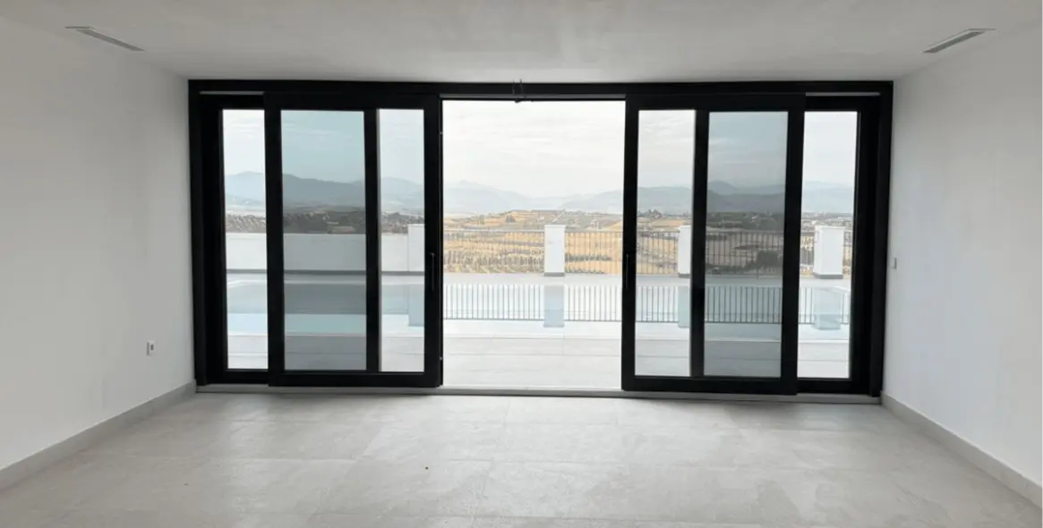 Venta de villa independiente en Coín 10