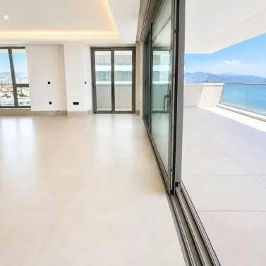 Venta de apartamento en planta media en Málaga