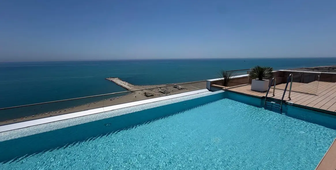 Venta de apartamento en planta media en Málaga 11