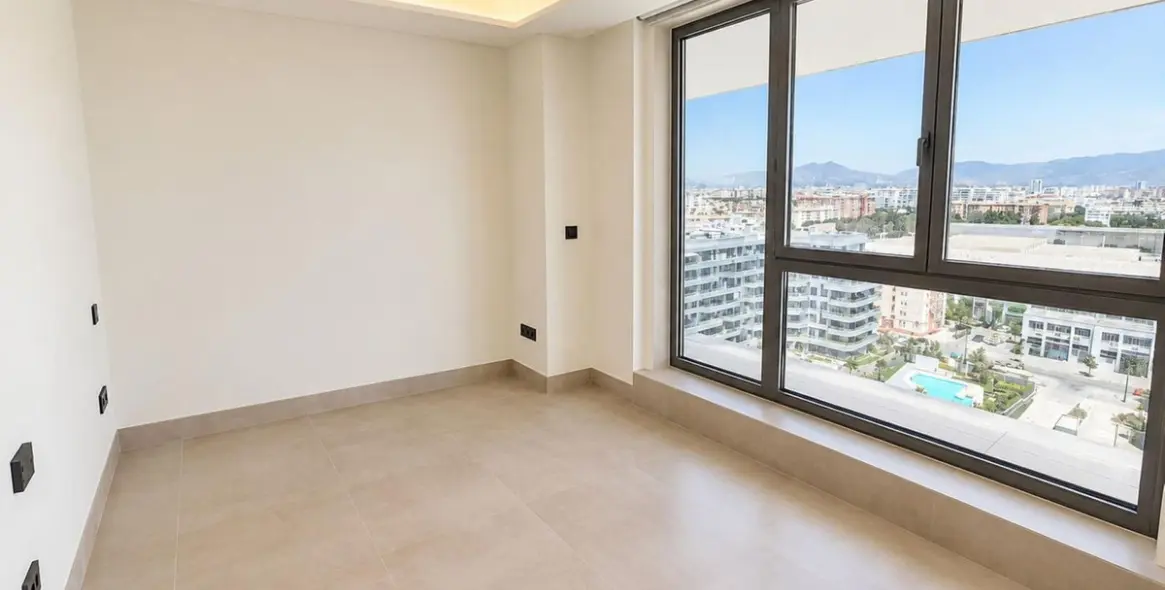 Venta de apartamento en planta media en Málaga 16