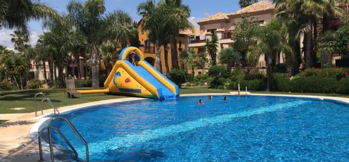 Venta de villa independiente en The Golden Mile 0