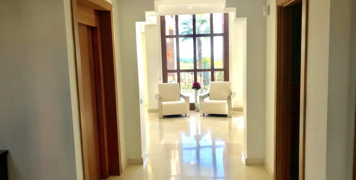 Venta de villa independiente en The Golden Mile 5