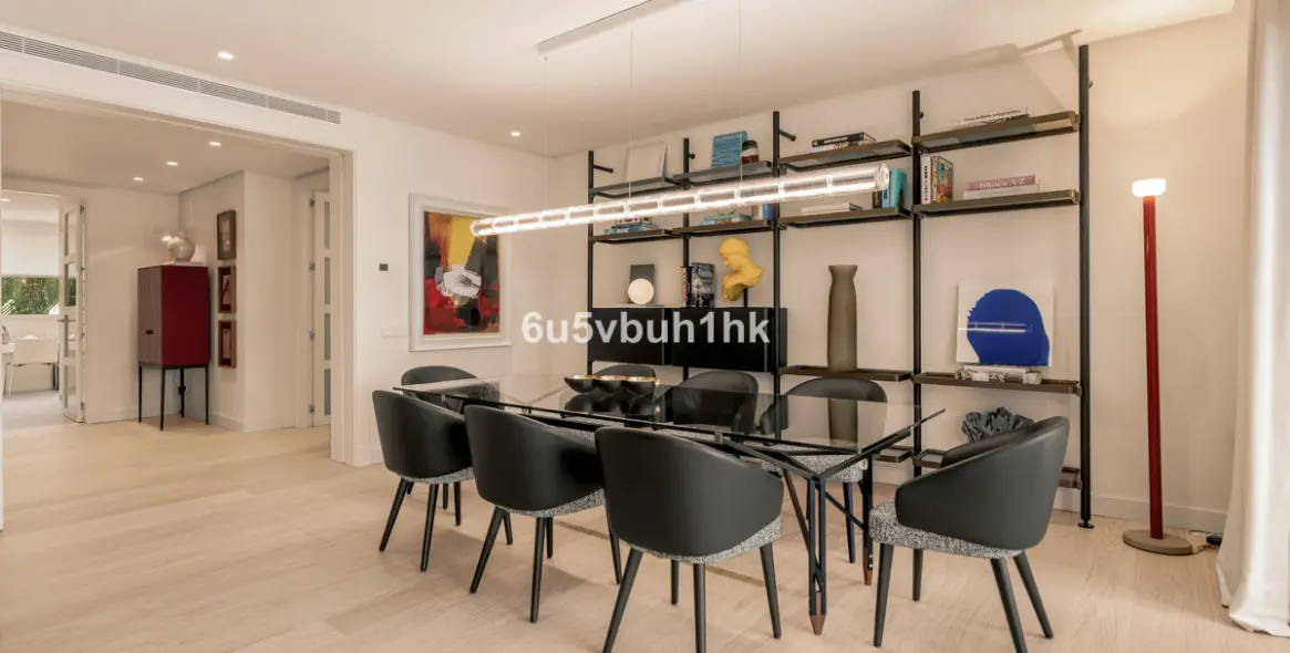 Venta de apartamento en planta media en El Retiro de Nagueles 3