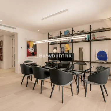 Venta de apartamento en planta media en El Retiro de Nagueles