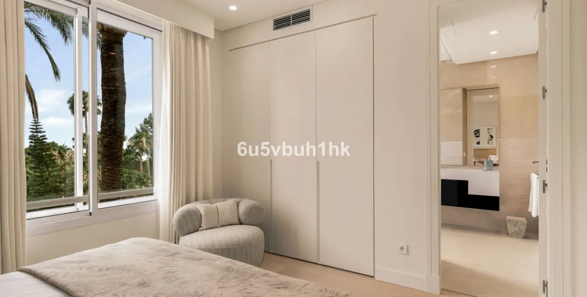 Venta de apartamento en planta media en El Retiro de Nagueles 20