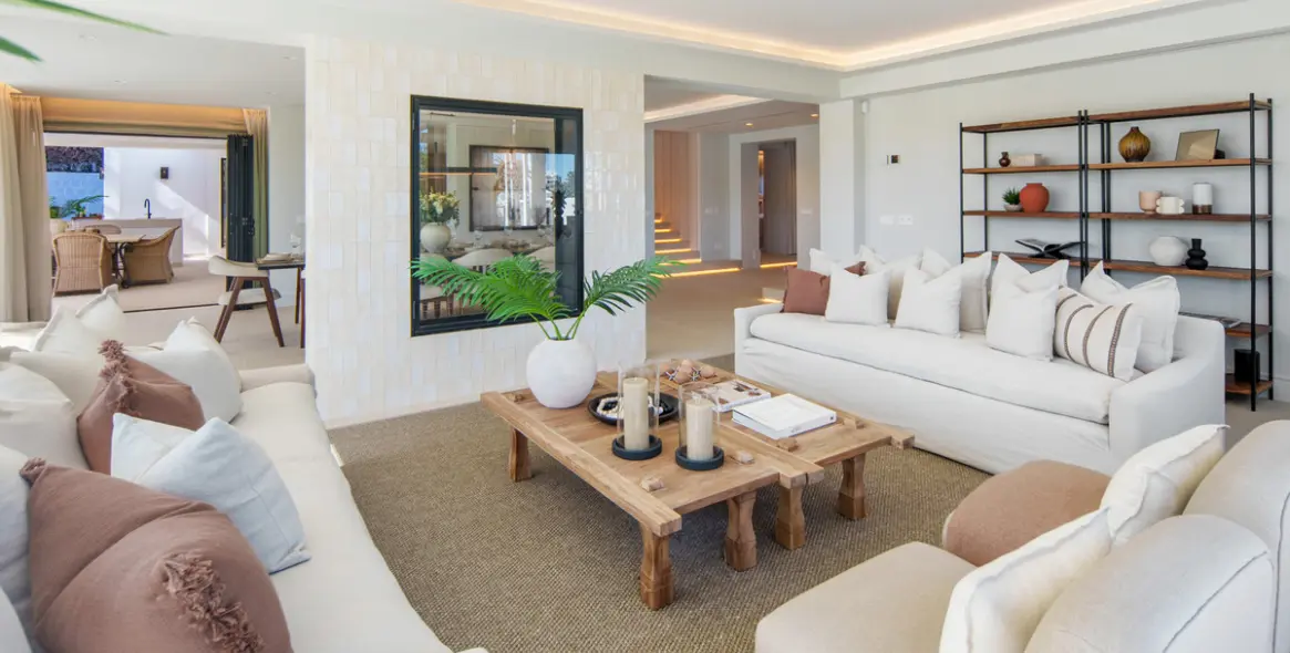 Venta de villa independiente en Nueva Andalucía 6