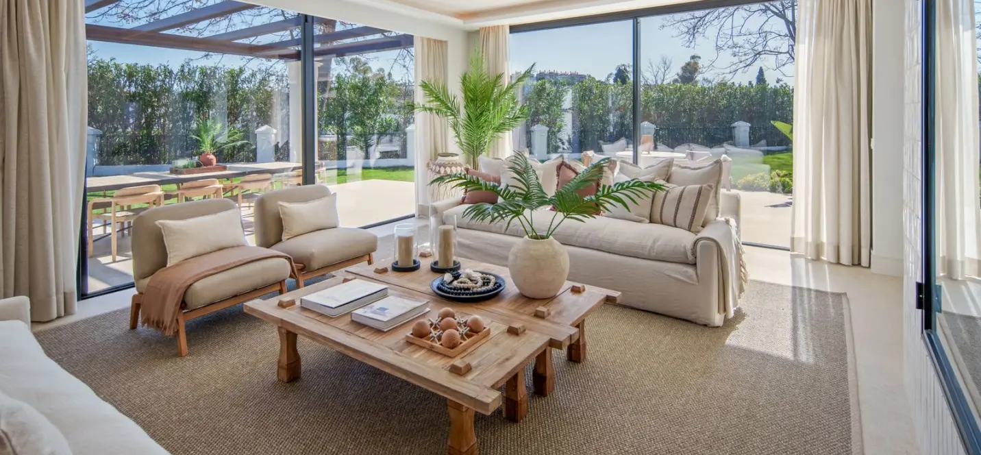 Sale of detached villa in Nueva Andalucía 3