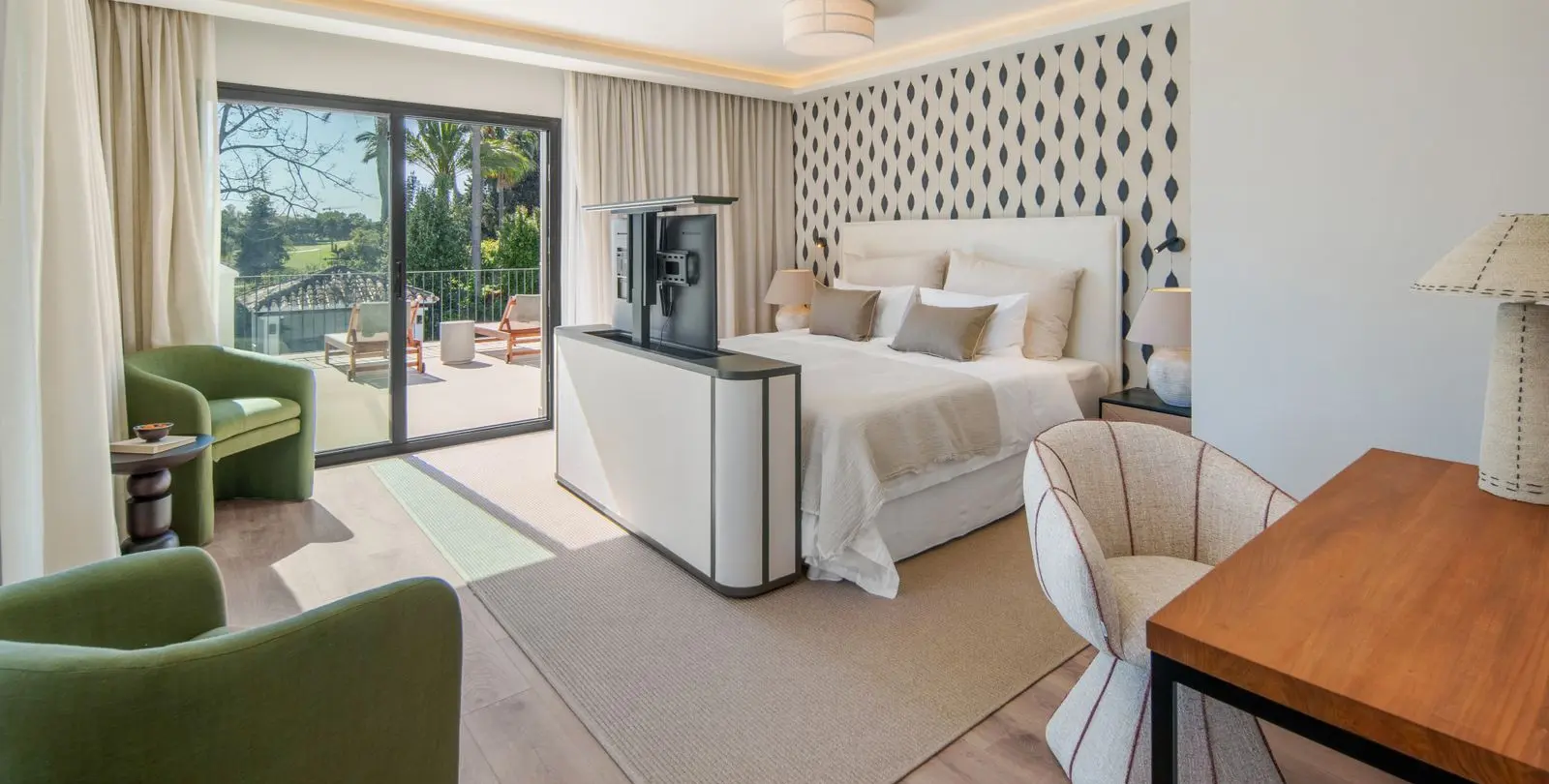 Venta de villa independiente en Nueva Andalucía 14