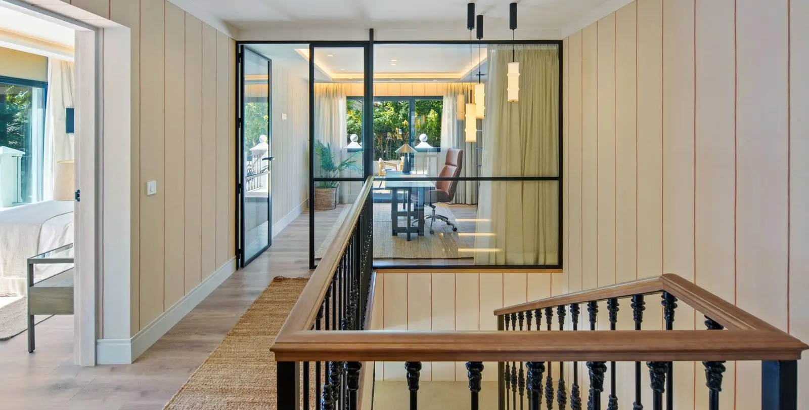 Venta de villa independiente en Nueva Andalucía 25