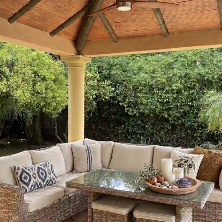Long-term rent of detached villa in El Paraiso
