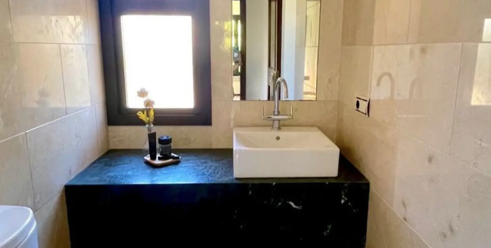 Long-term rent of detached villa in El Paraiso 18
