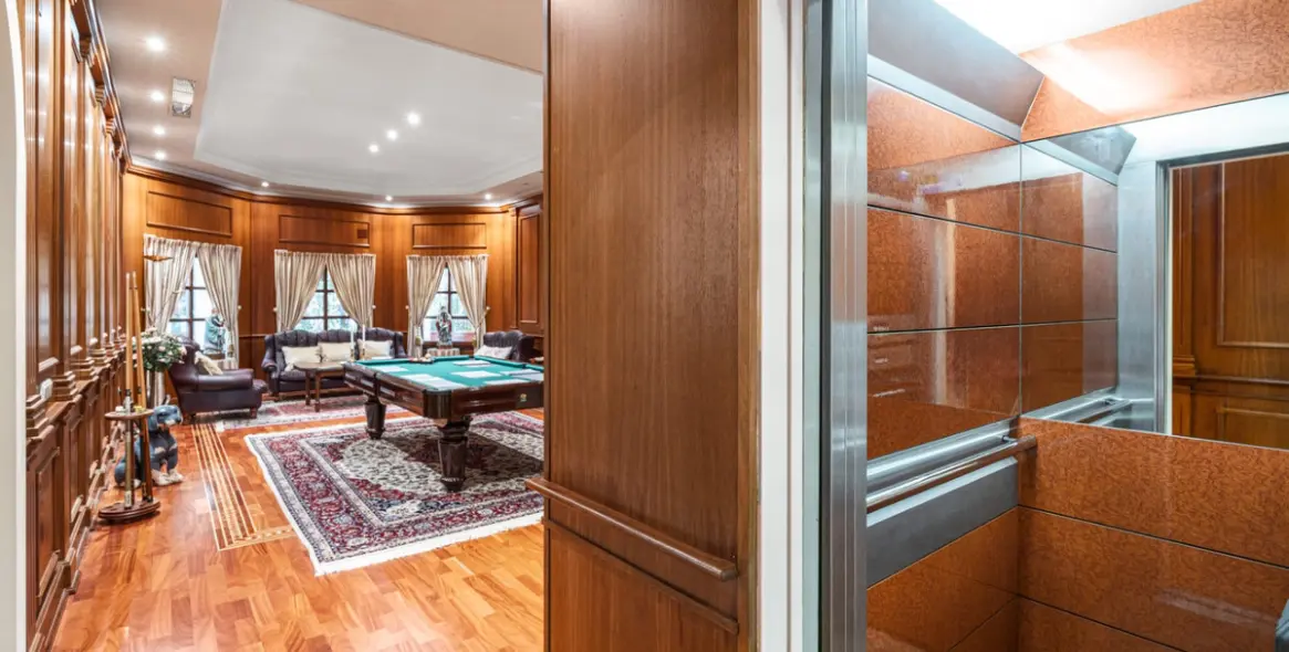 Venta de villa independiente en Nueva Andalucía 36