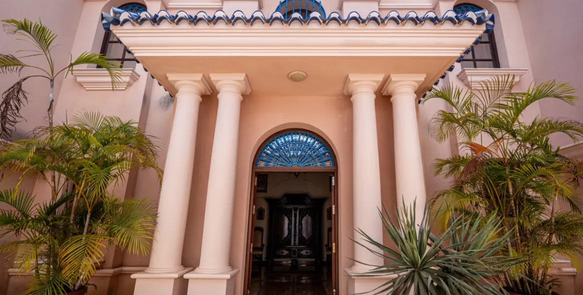Venta de villa independiente en Nueva Andalucía 67