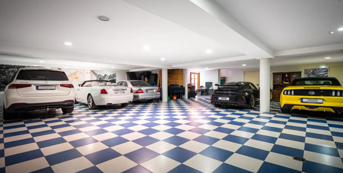 Venta de villa independiente en Nueva Andalucía 85