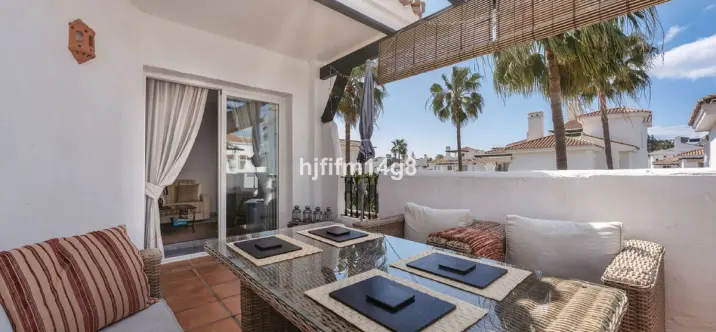Venta de ático dúplex en Nueva Andalucía 1