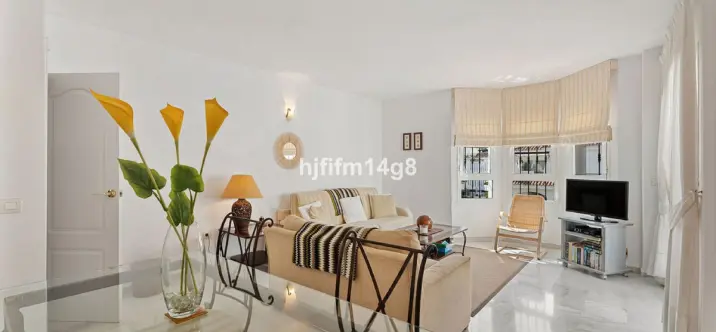 Venta de ático dúplex en Nueva Andalucía 2