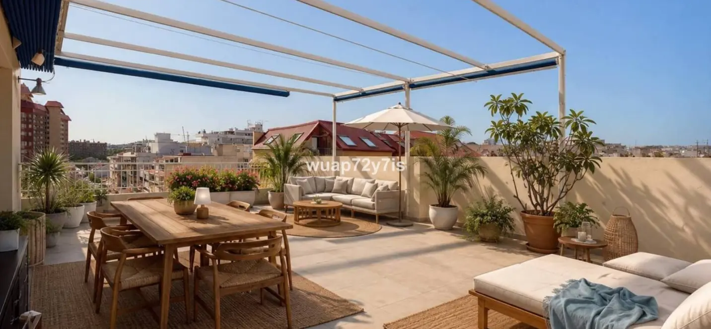 Sale of penthouse in Fuengirola 0