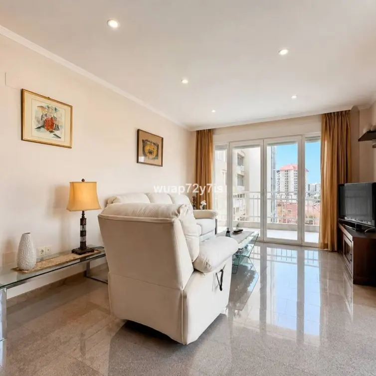 Sale of penthouse in Fuengirola