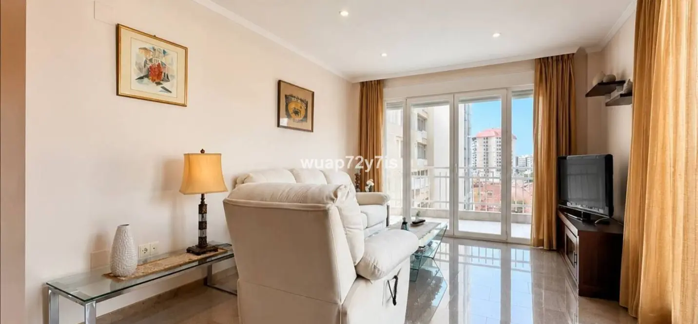 Sale of penthouse in Fuengirola 4
