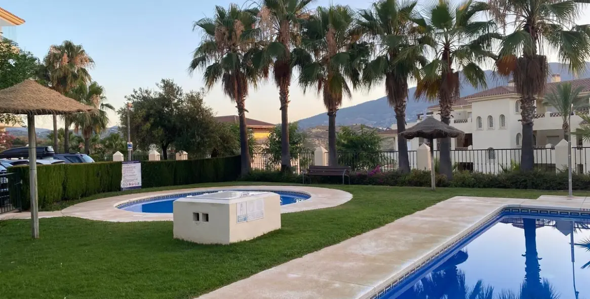 Venta de apartamento en planta baja en La Cala Hills 4