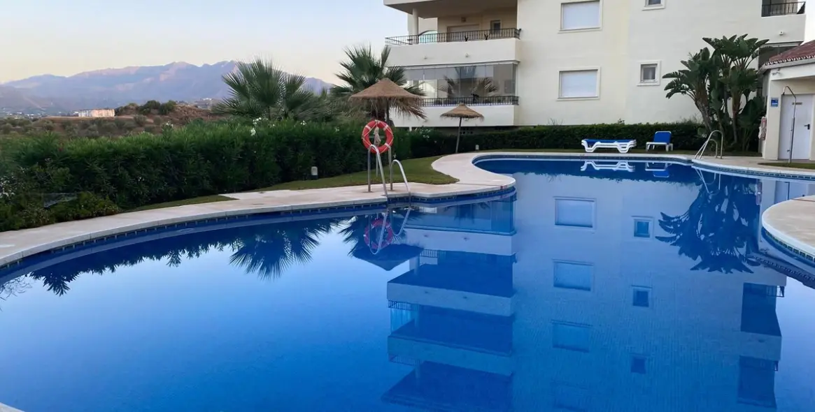 Venta de apartamento en planta baja en La Cala Hills 6