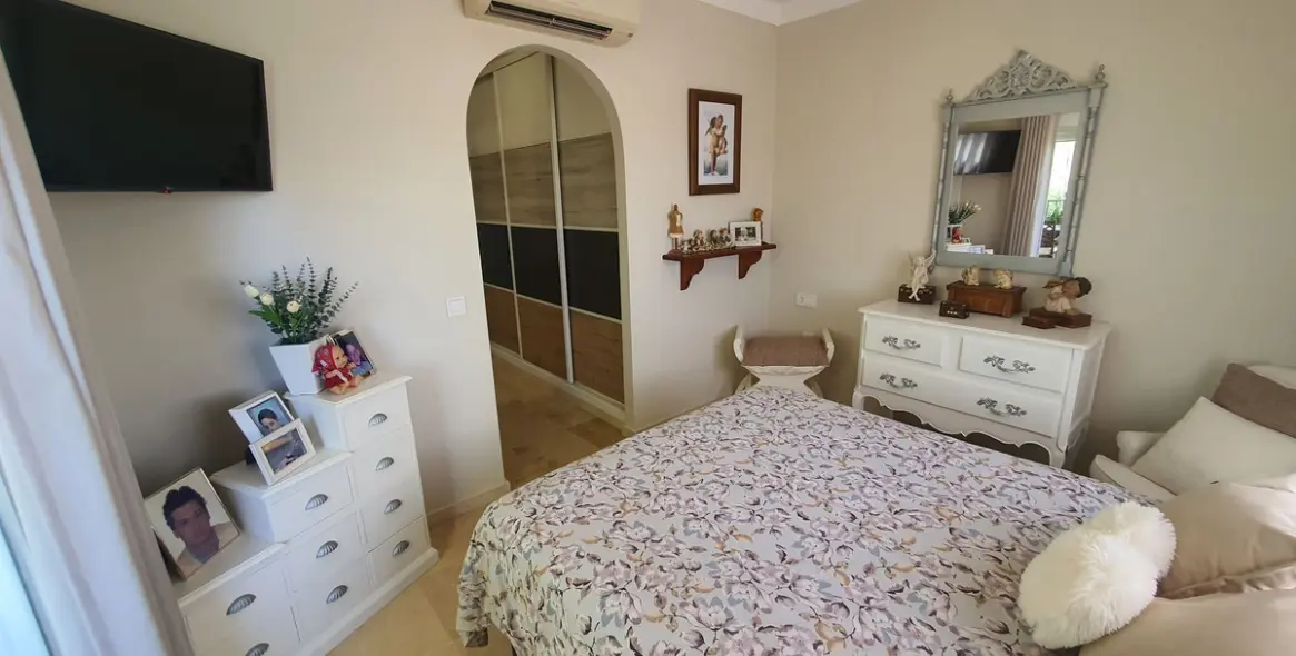 Venta de apartamento en planta baja en La Cala Hills 12