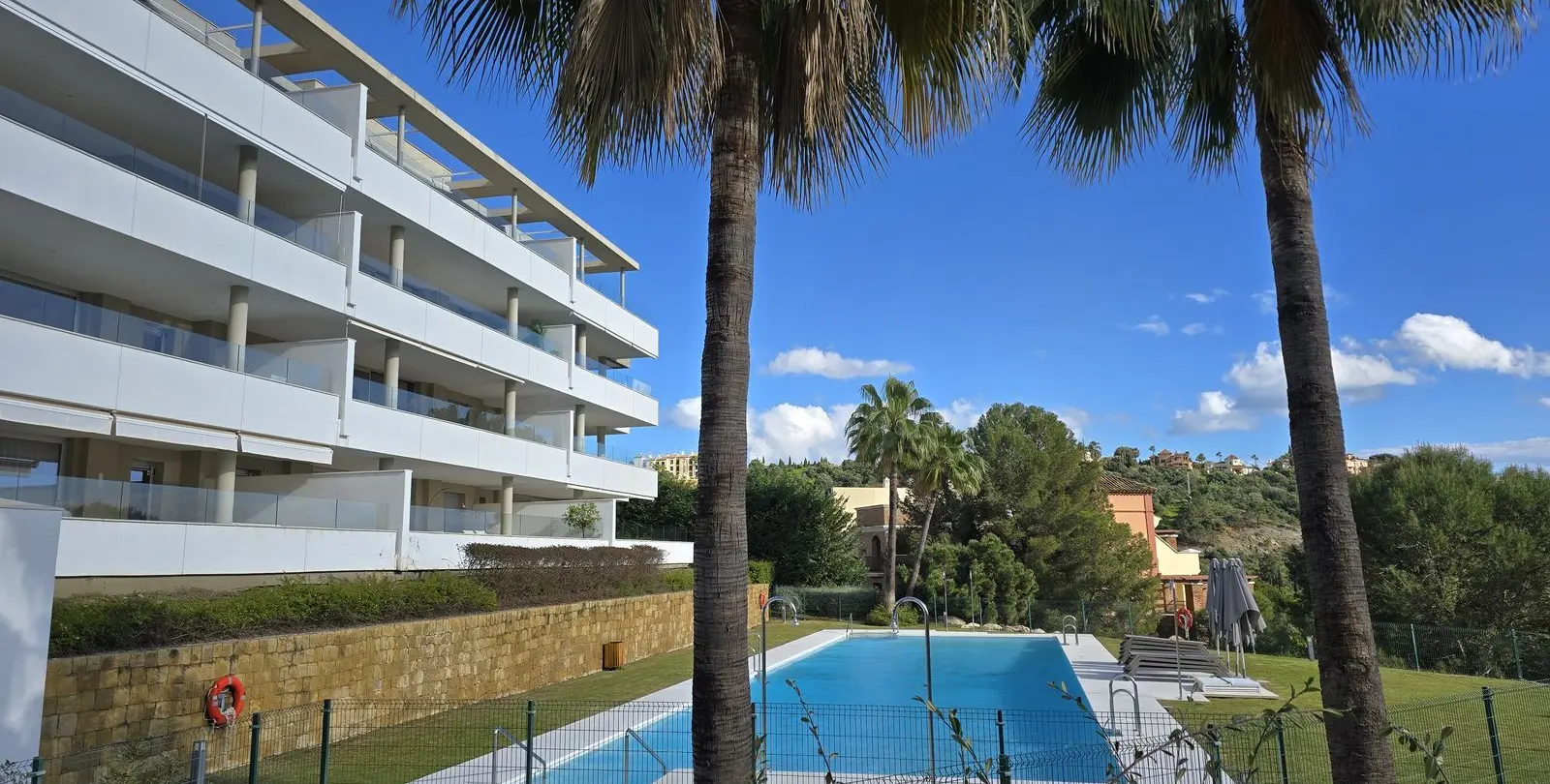 Venta de apartamento en planta baja en Los Arqueros 1