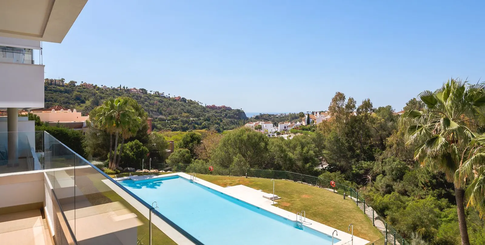 Venta de apartamento en planta baja en Los Arqueros 2