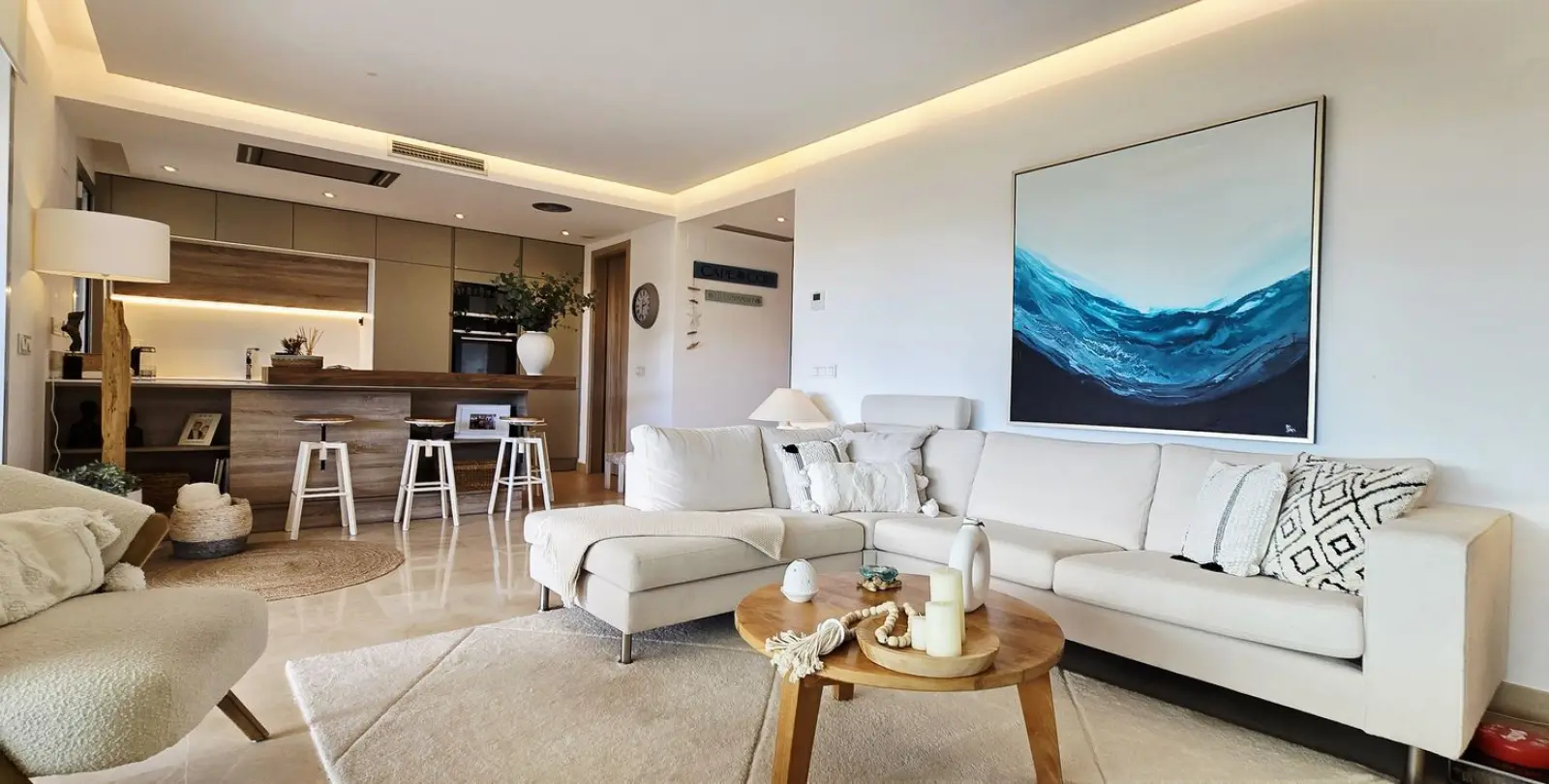 Venta de apartamento en planta baja en Los Arqueros 11